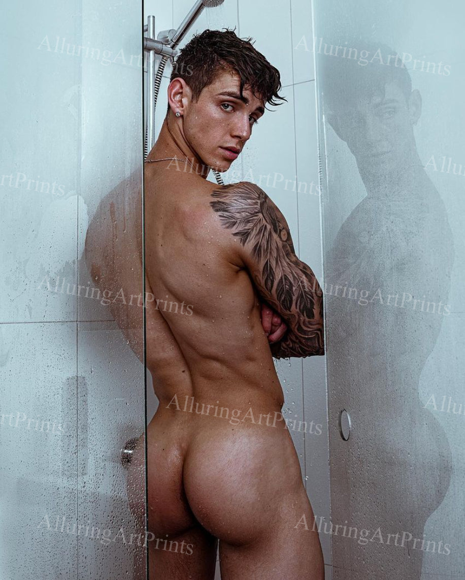 Male Model Muscular Buns Digital Art AI Fantasy - 688E