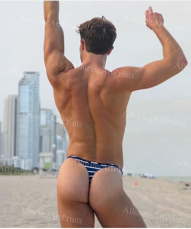 Male Model Muscular Buns- H480