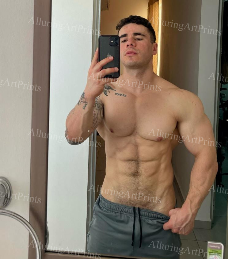 Male Model Muscular - H552
