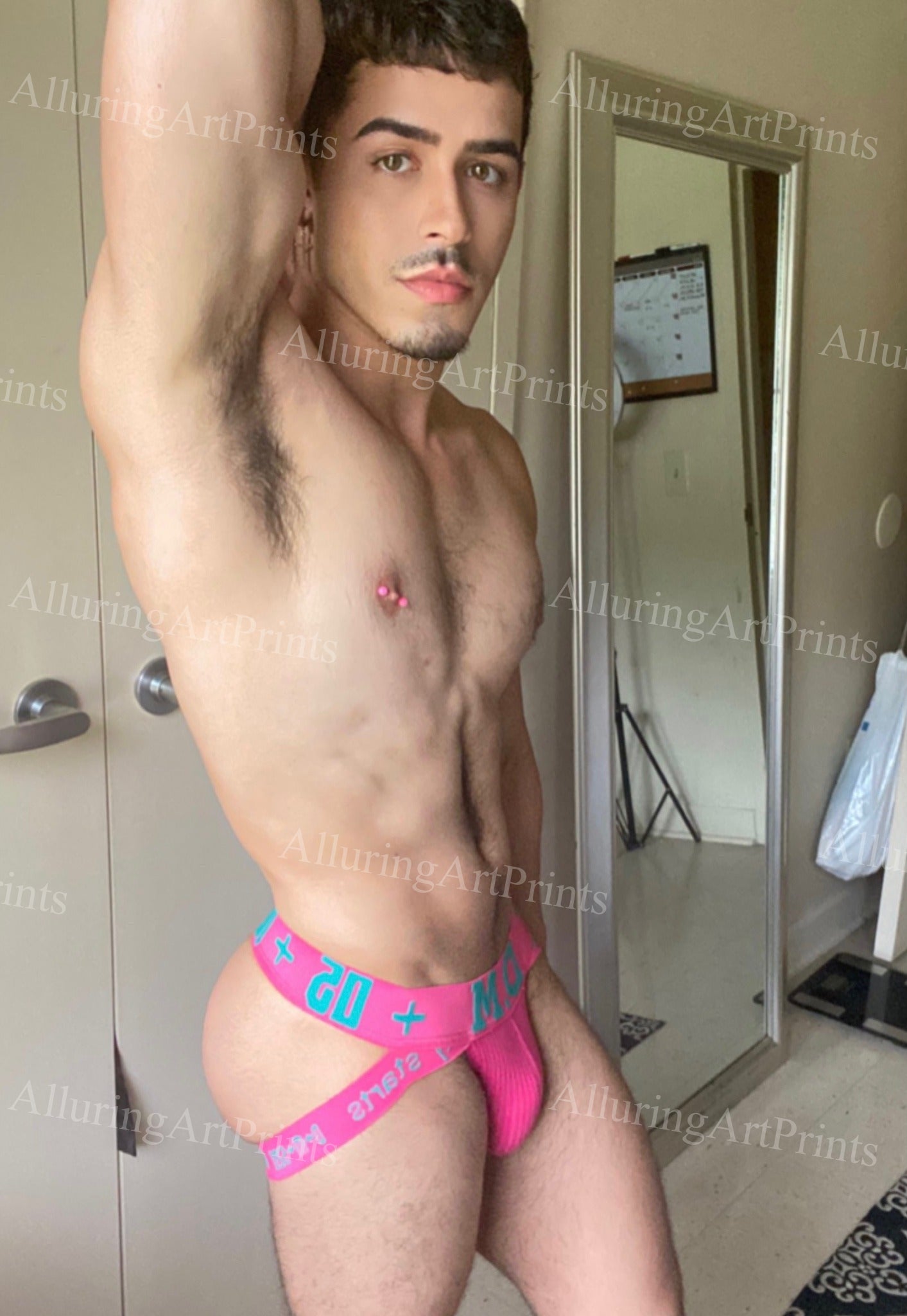 Male Model Muscular - H650