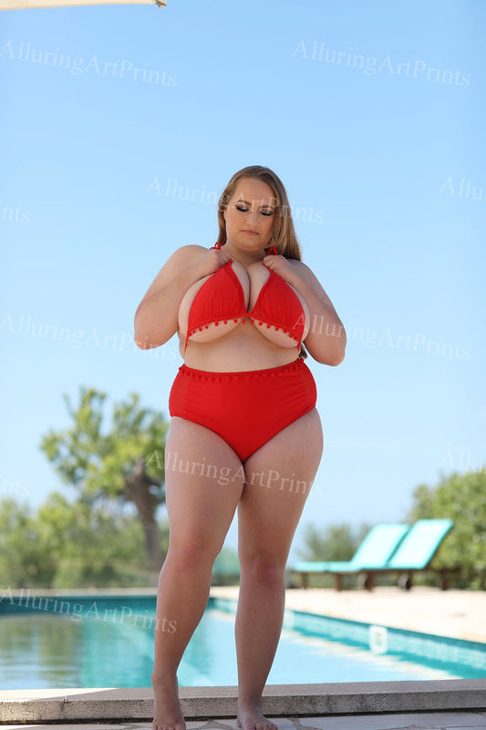 Risque Sara Willis Blonde Model - K460