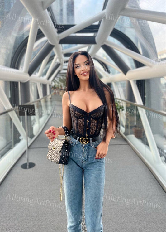 Risque Anastasia Vi Brunette Model - K685