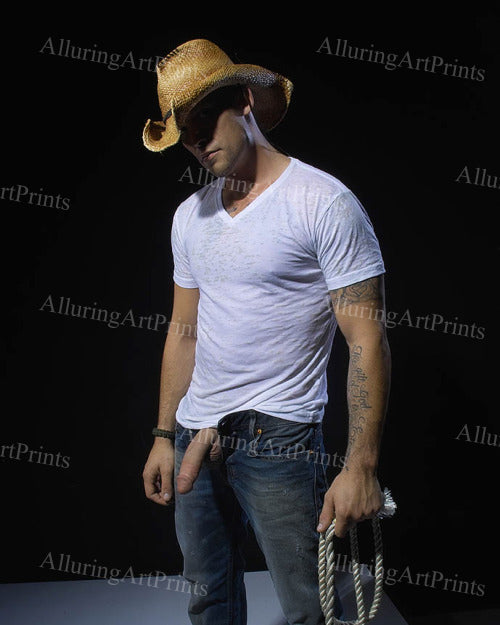 Risque Male Model Muscular - UU1310