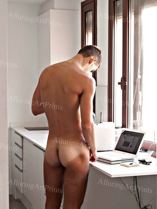 Nude Male Model Muscular - UU1436