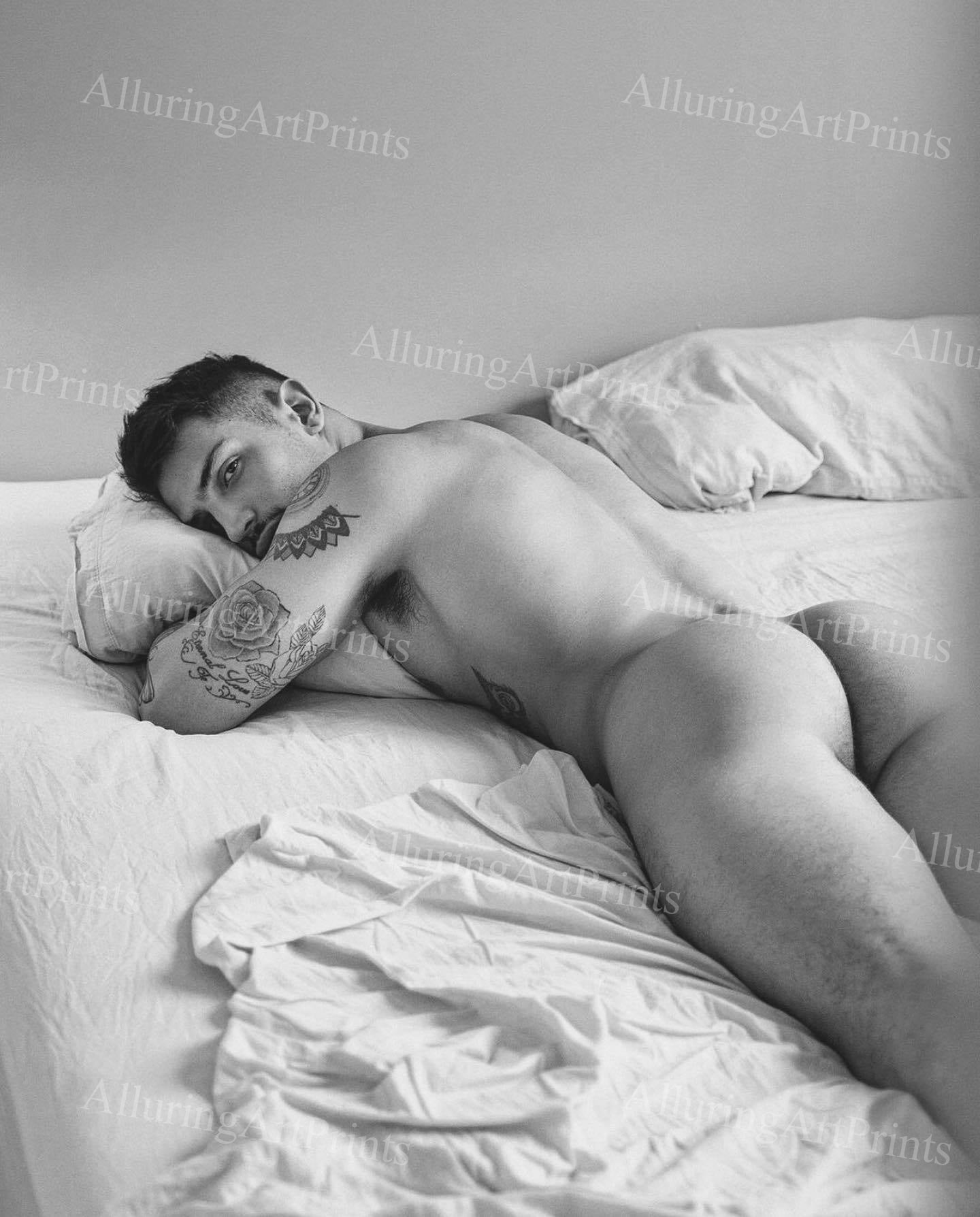 Nude Male Model Muscular - UU1449