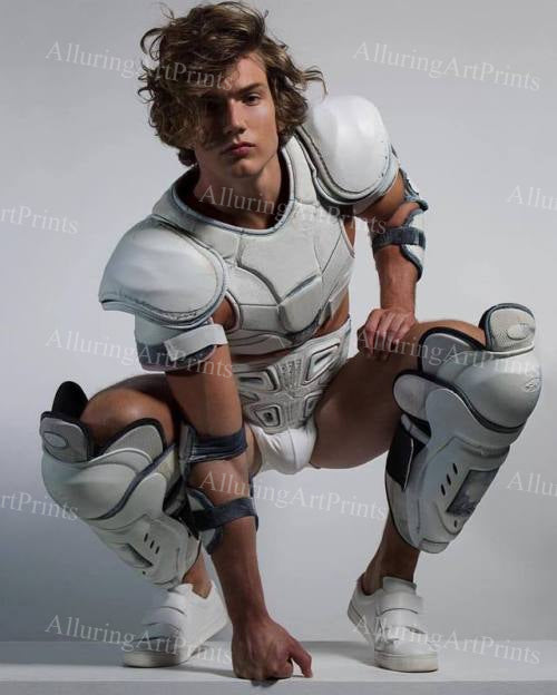 Risque Male Model Muscular - UU1704