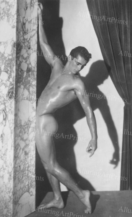 Nude Male Model Muscular Vintage - UU824