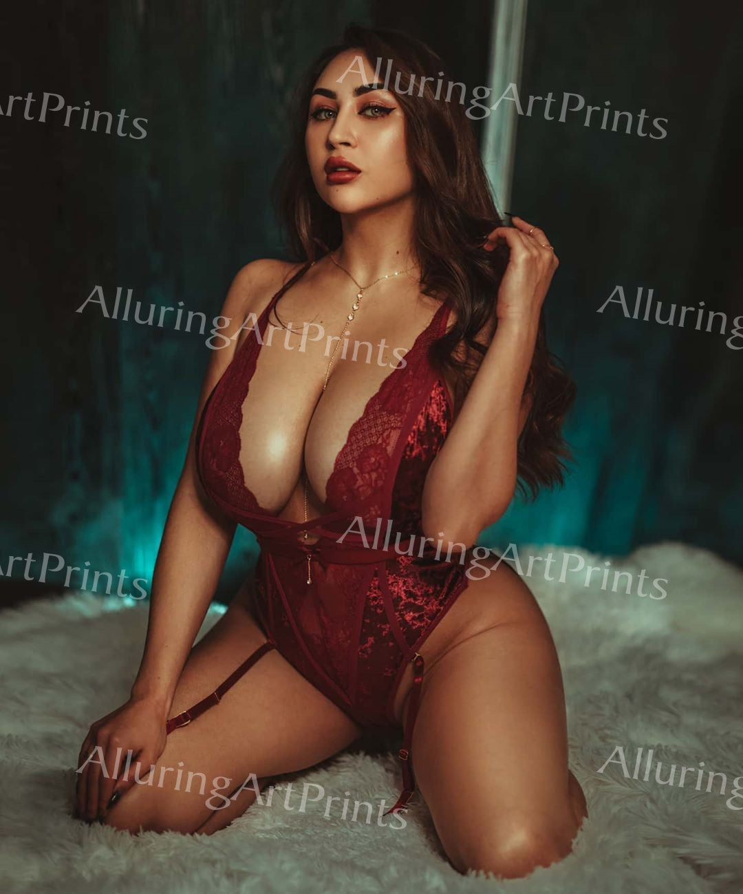 Risque Louisa Khovanski Brunette Model - H329