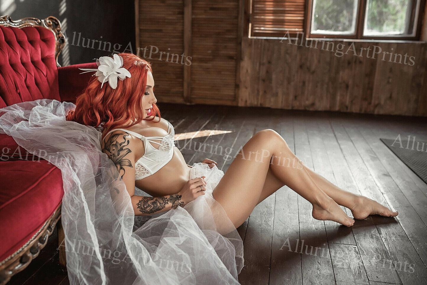 Risque Red Head Model - L532