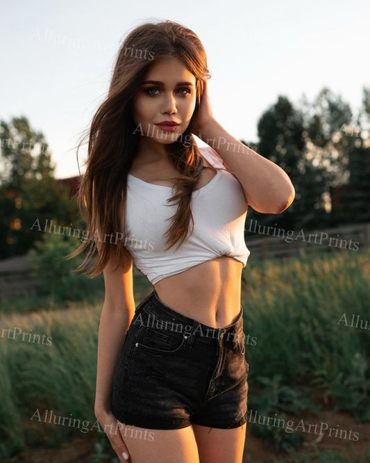 Risque Anna Avdeeva Brunette Model - BB4