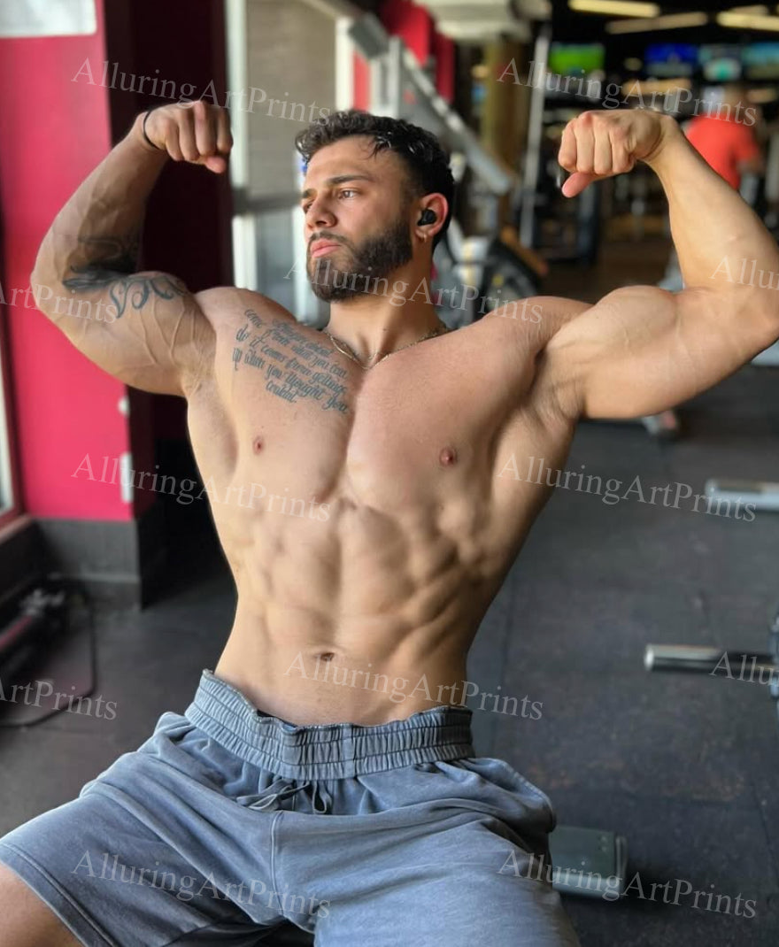 Male Model Muscular Frontal Digital Art AI Fantasy - 586E