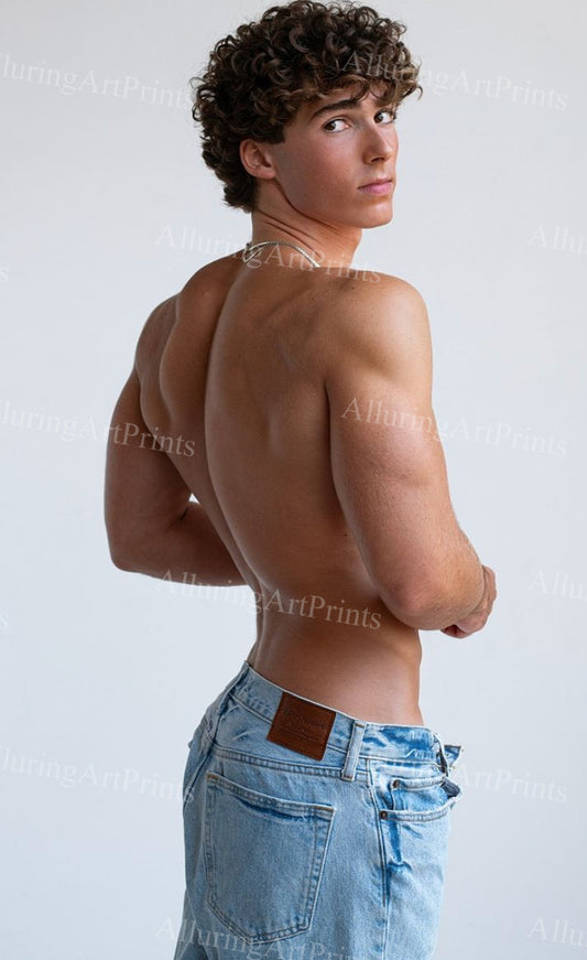 Male Model Muscular Digital Art AI Fantasy - 646E