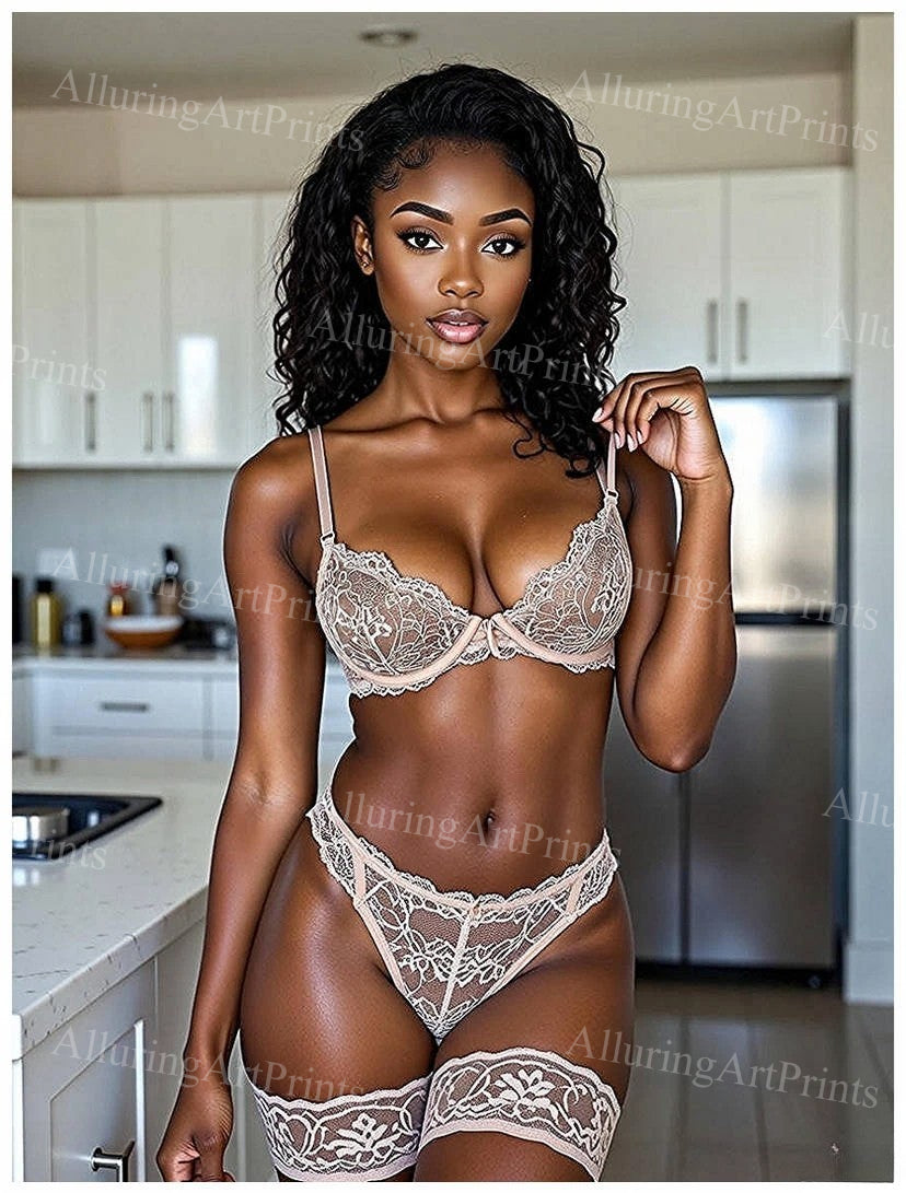Risque Black Model Ebony - EE73