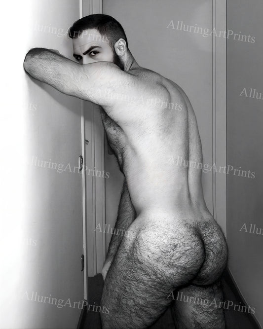 Nude Male Model Muscular Buns- G600