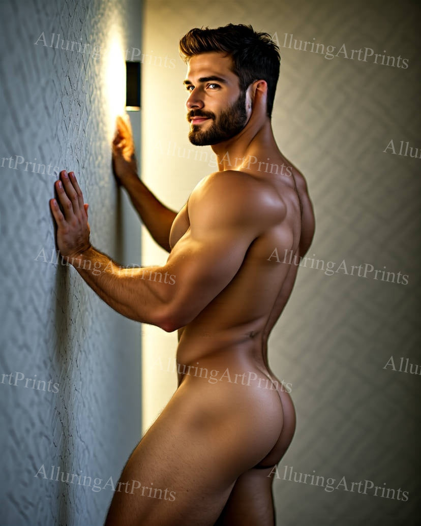 Nude Male Model Muscular Buns- G828