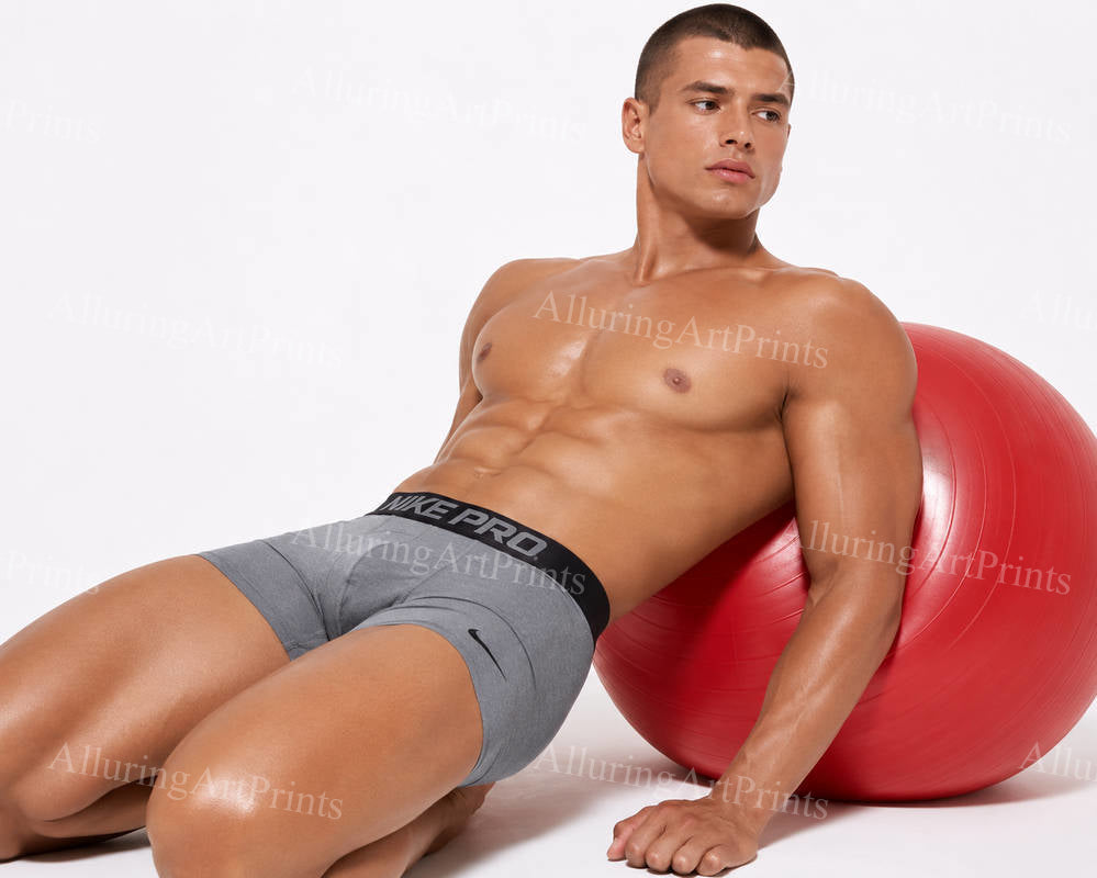 Male Model Muscular - G982