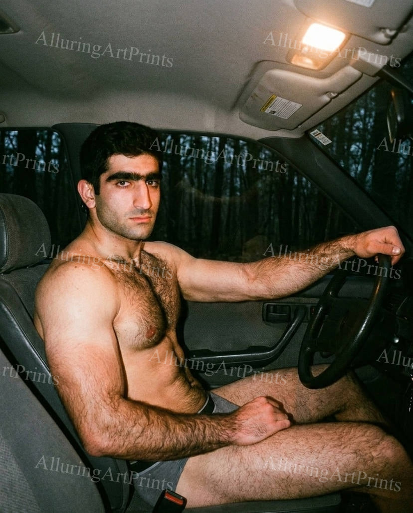 Male Model Hairy Muscular - H234