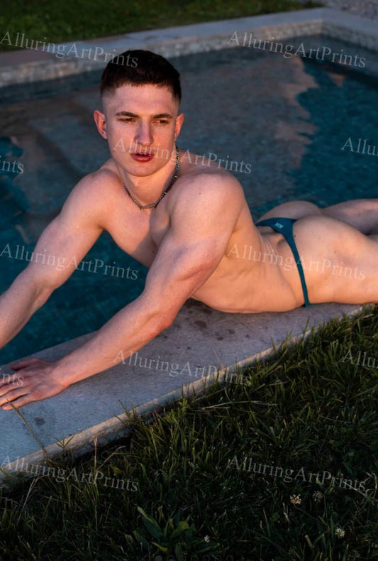 Male Model Muscular - H566