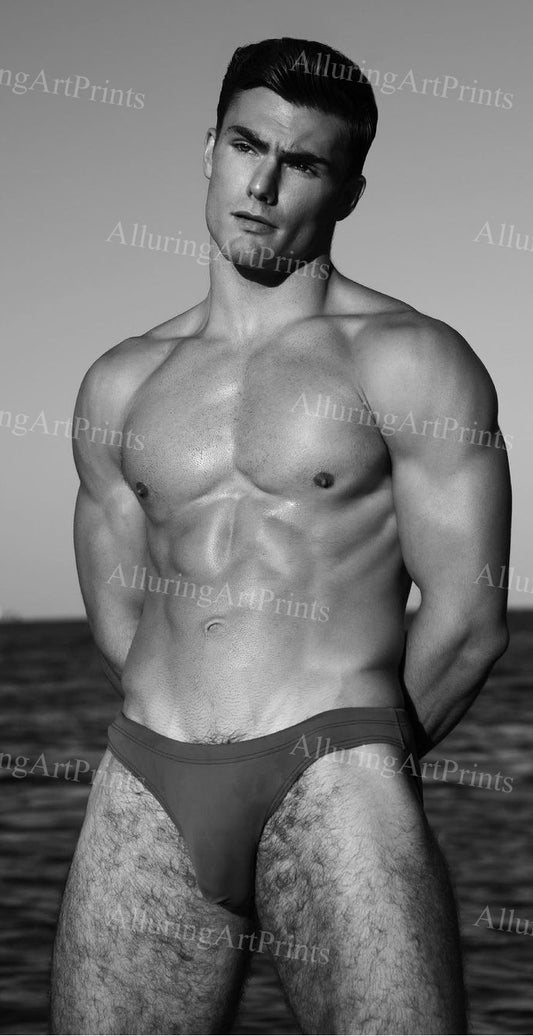 Male Model Muscular - H645