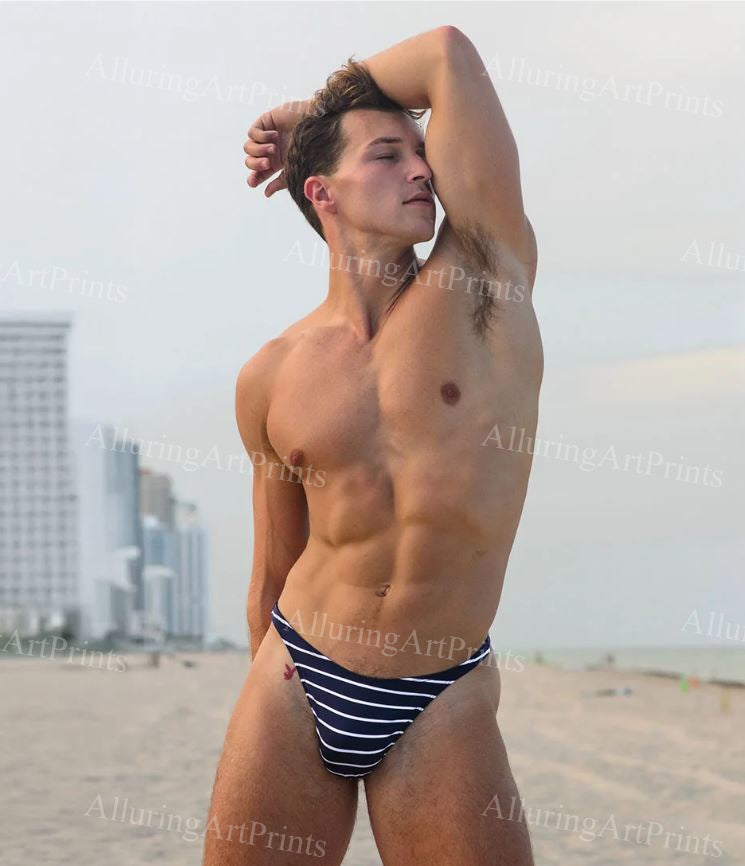 Male Model Muscular - H673