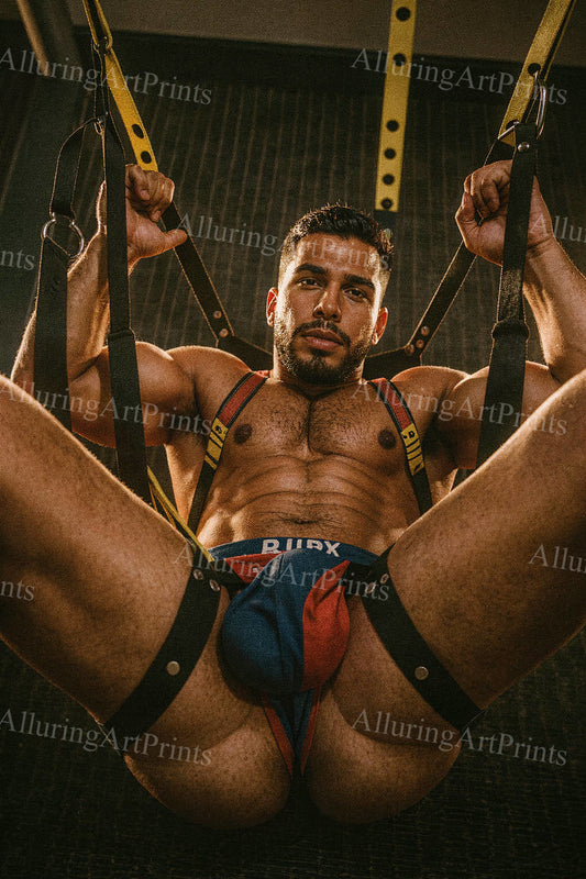 Nude Male Model Muscular Buns- J16