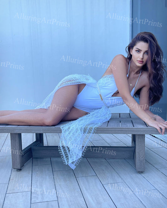 Risque Mahlagha Jaberi Brunette Model - K992