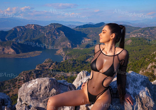 Risque Helga Lovekaty Brunette Model - Q425