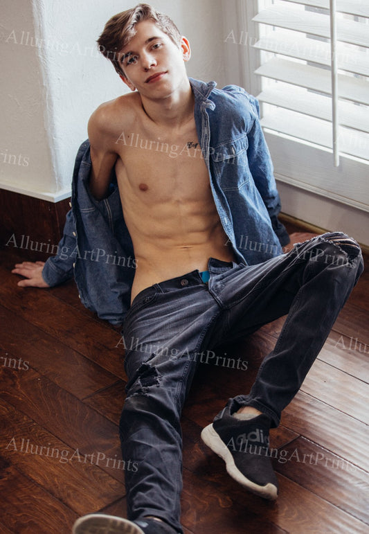 Levi Rhodes Male Model Twinks - S939