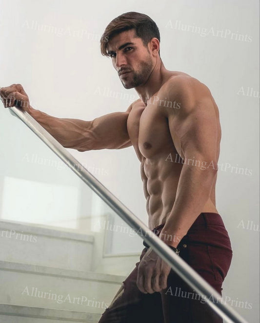 Male Model Muscular - TT123