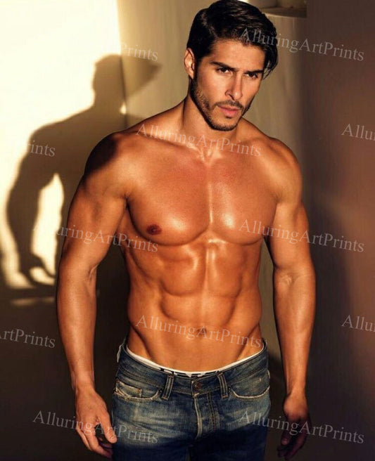 Male Model Muscular - TT420