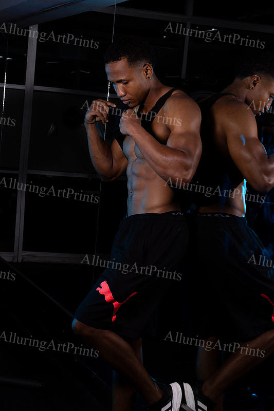 Male Model Muscular - TT431