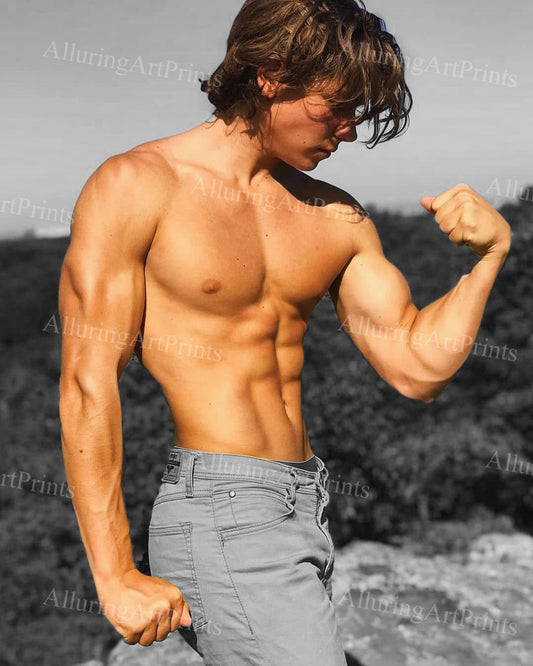 Male Model Muscular - TT440