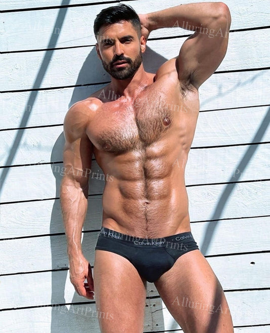 Male Model Muscular - TT8